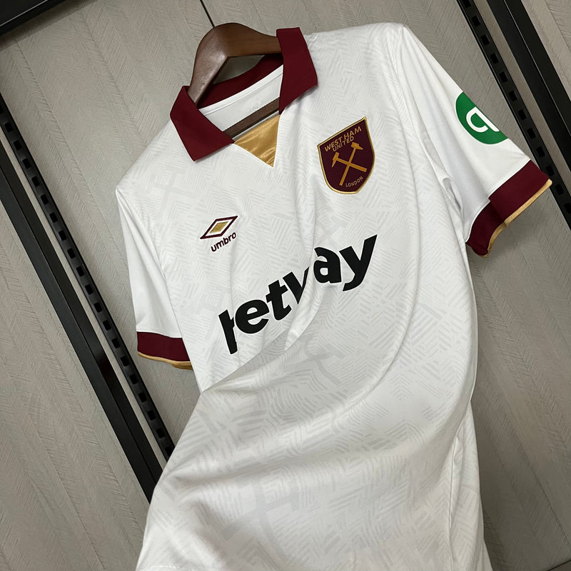 Camisa West Ham Third 24/25 Branca e Grená Torcedor Masculina Umbro