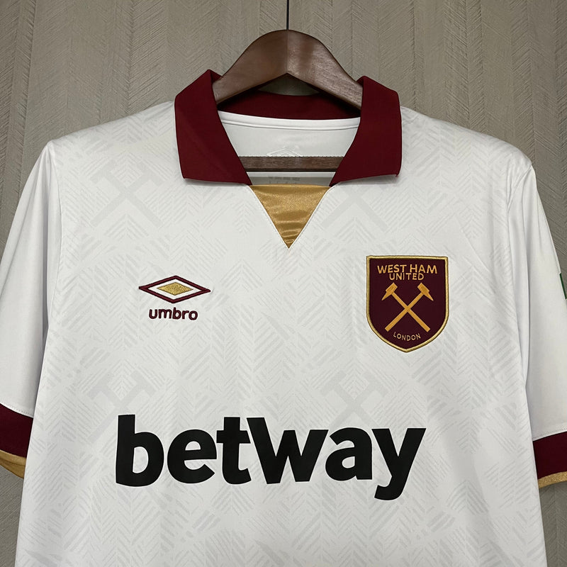 Camisa West Ham Third 24/25 Branca e Grená Torcedor Masculina Umbro