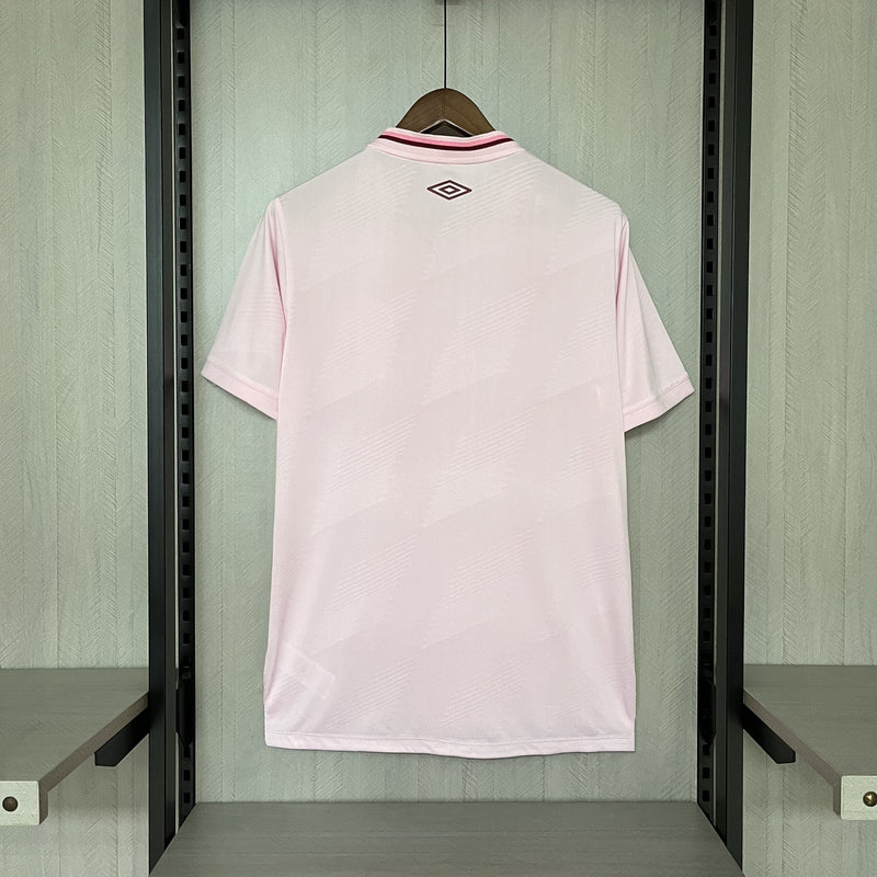 Camisa do Fluminense outubro rosa