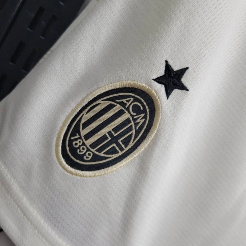 Short Milan 24/25