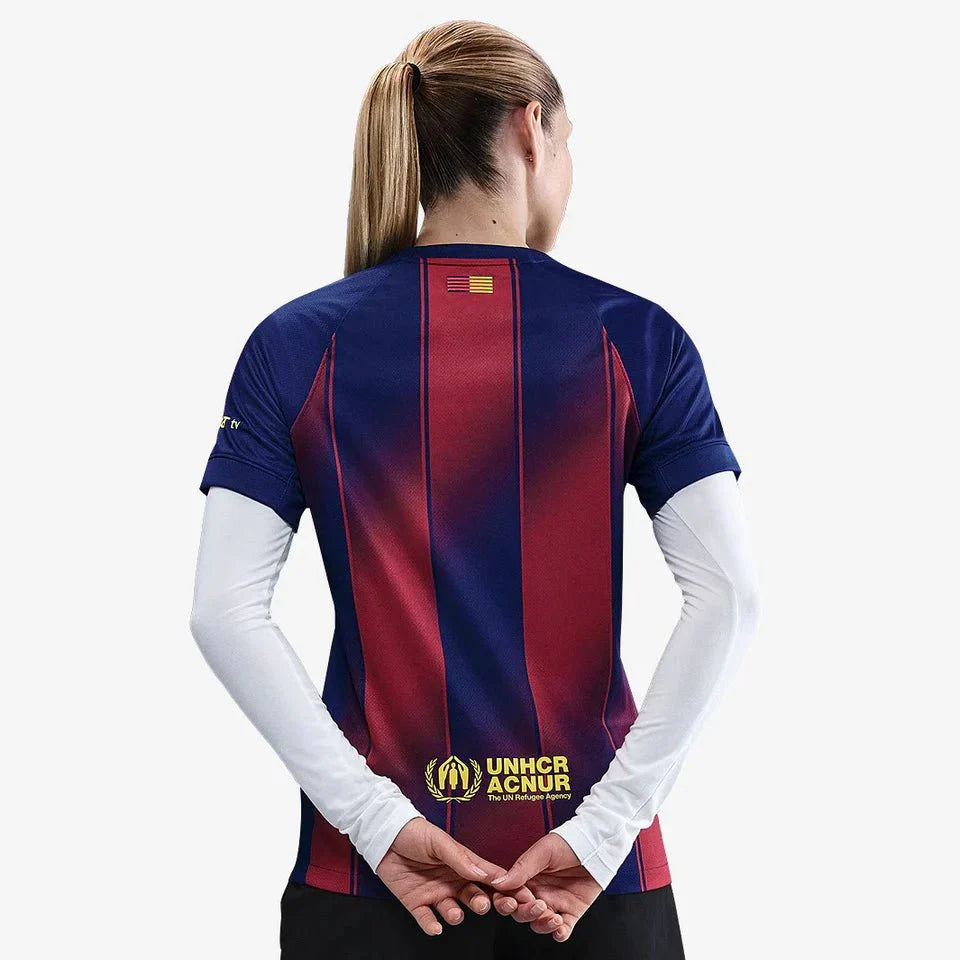 Camisa Barcelona Nike 2025/26 - (Feminina) - Garcêz Sports