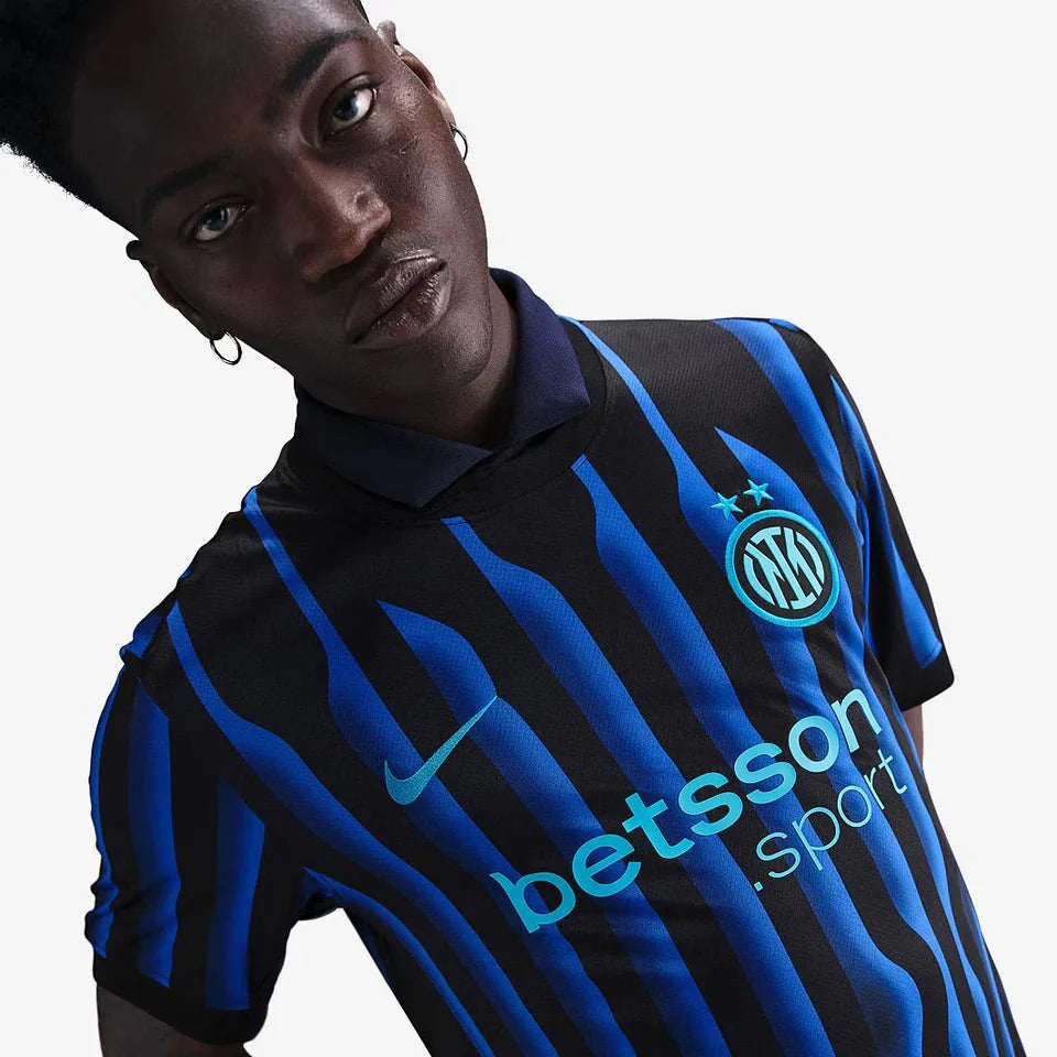 Camisa da Inter de Milão 25/26 Azul e preta - Garcêz Sports