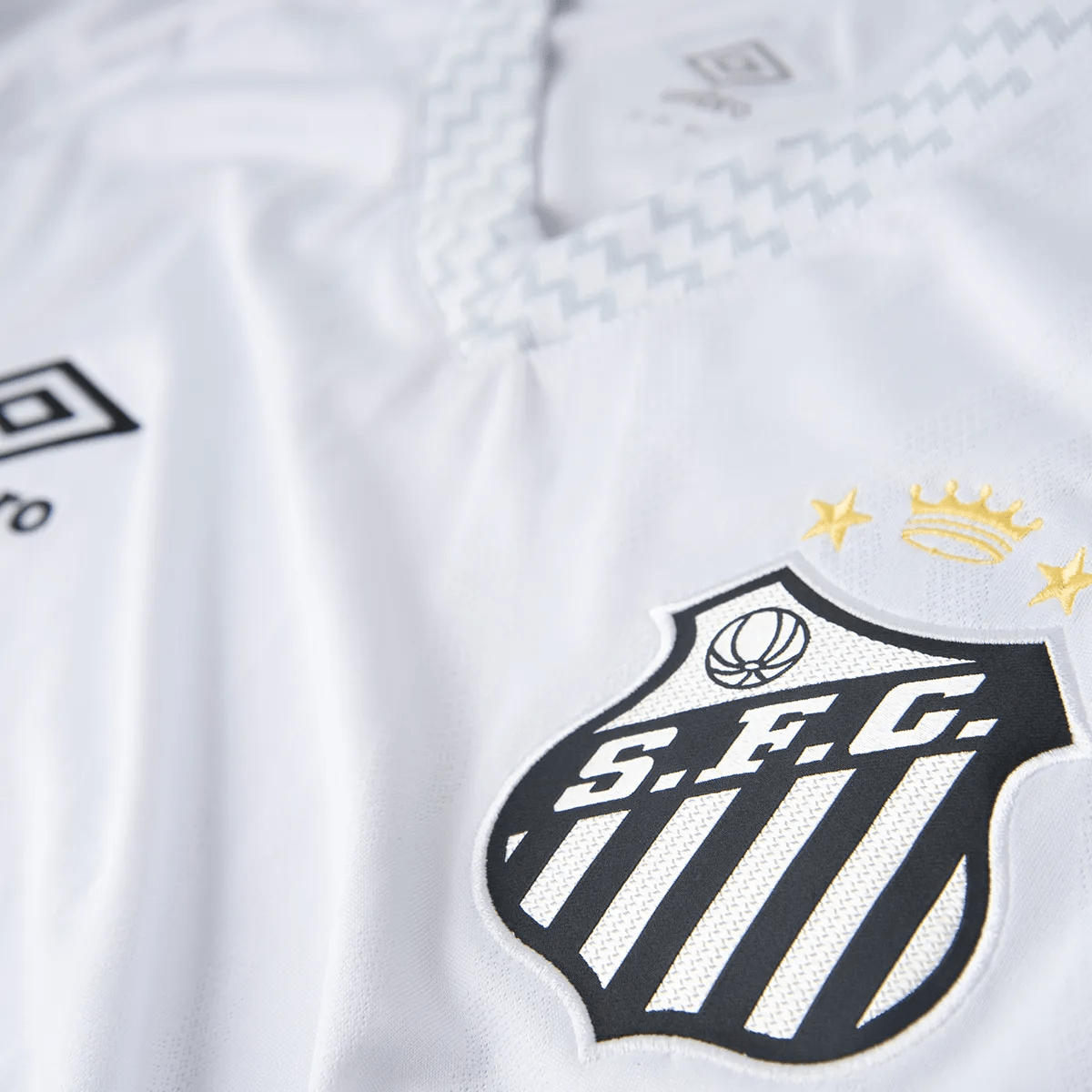 Camisa do Santos I 25/26 Torcedor Branca (NEYMAR JR 10 Incluso) - Garcêz Sports