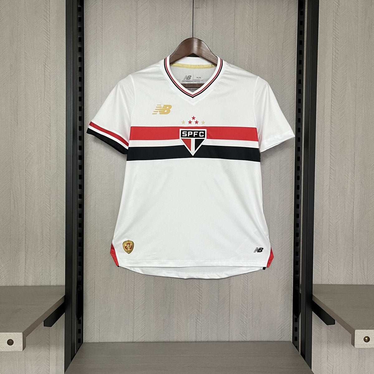 Camisa Feminina New Balance São Paulo 2025/26 I - Garcêz Sports