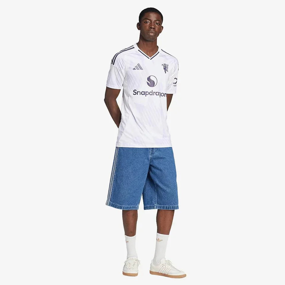 Camisa Manchester United II 2025/26 Adidas Torcedor - Garcêz Sports