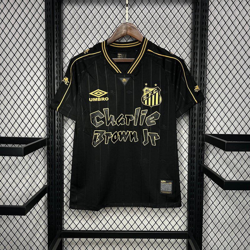 Camisa Santos Edição Charlie Brown Jr 24/25 Preta - Umbro Masculino Torcedor - Garcêz Sports