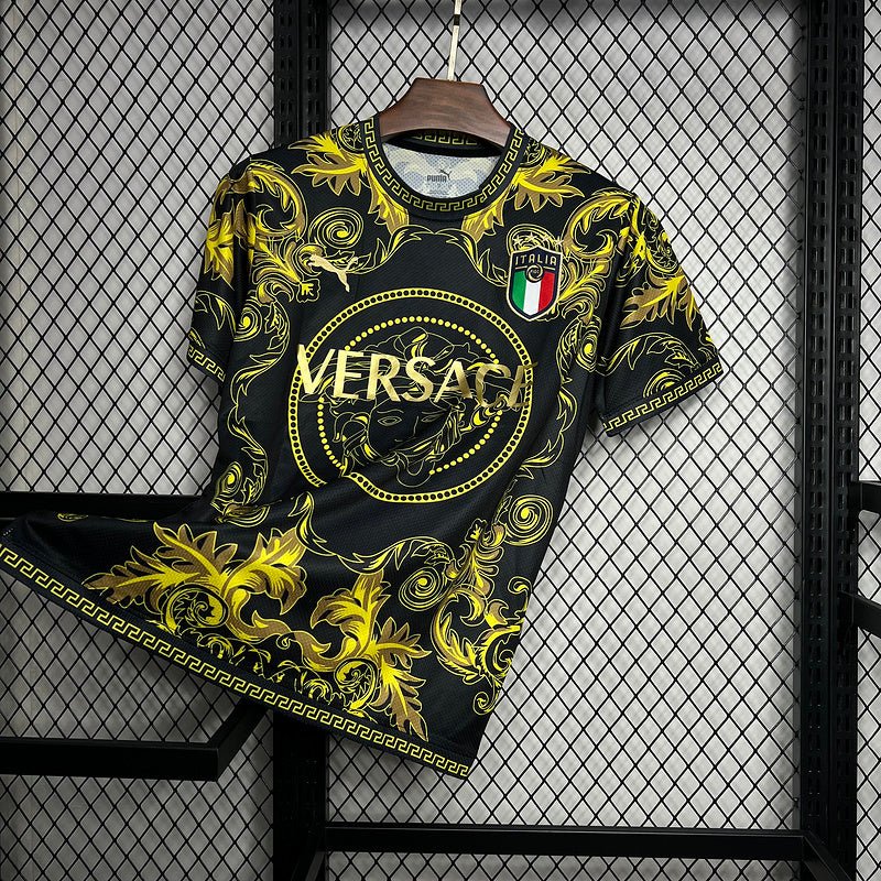 Camisa Seleção Itália x Versace - Puma - Preto e Dourado - Garcêz Sports