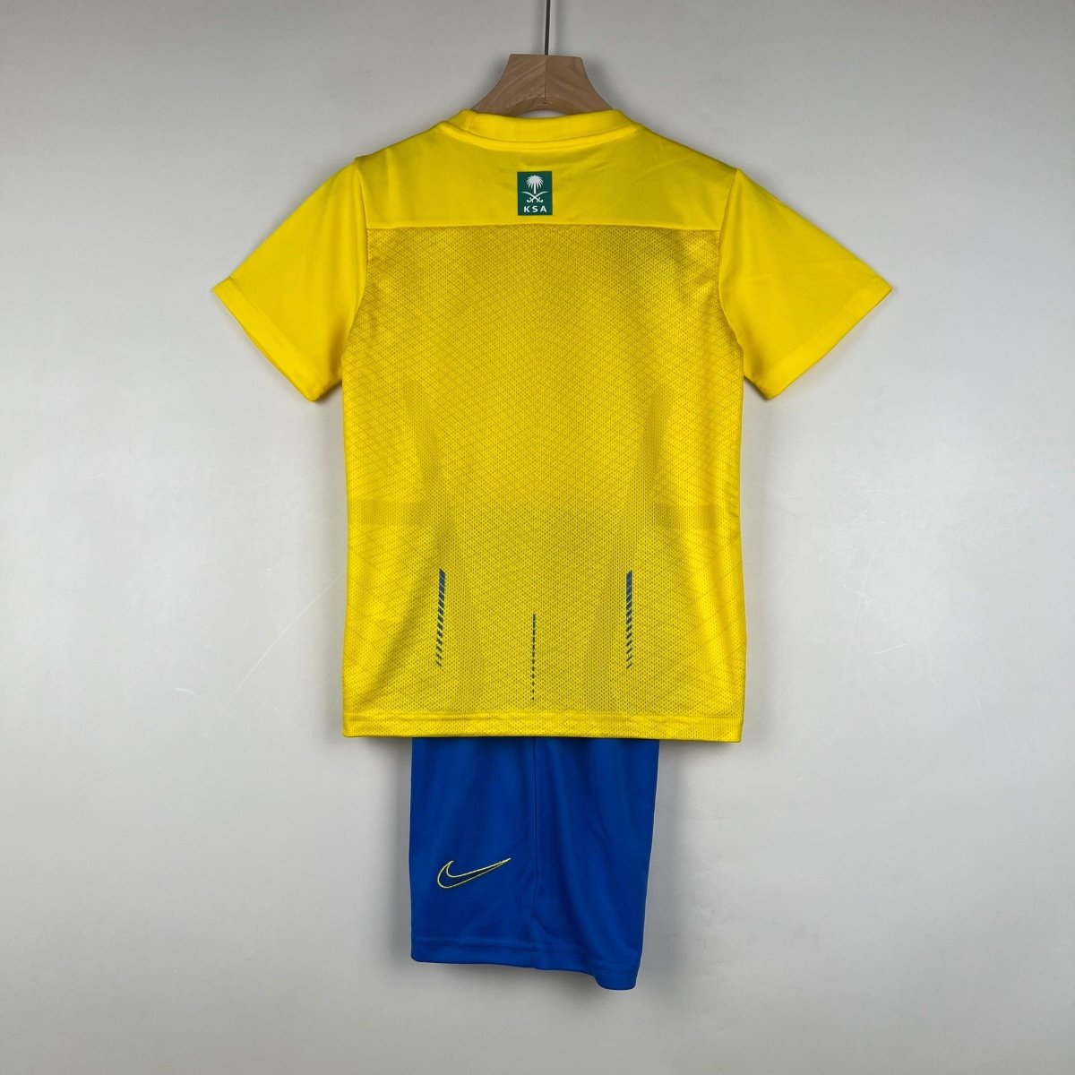 Kit Infantil Al Nassr I 23/24 - Amarela - Garcêz Sports
