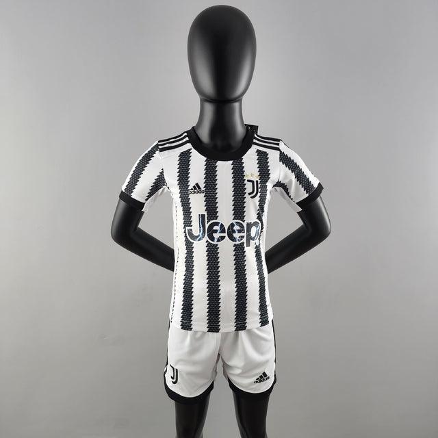 Kit Infantil Juventus 22/23 Adidas - Branco e Preto - Garcêz Sports