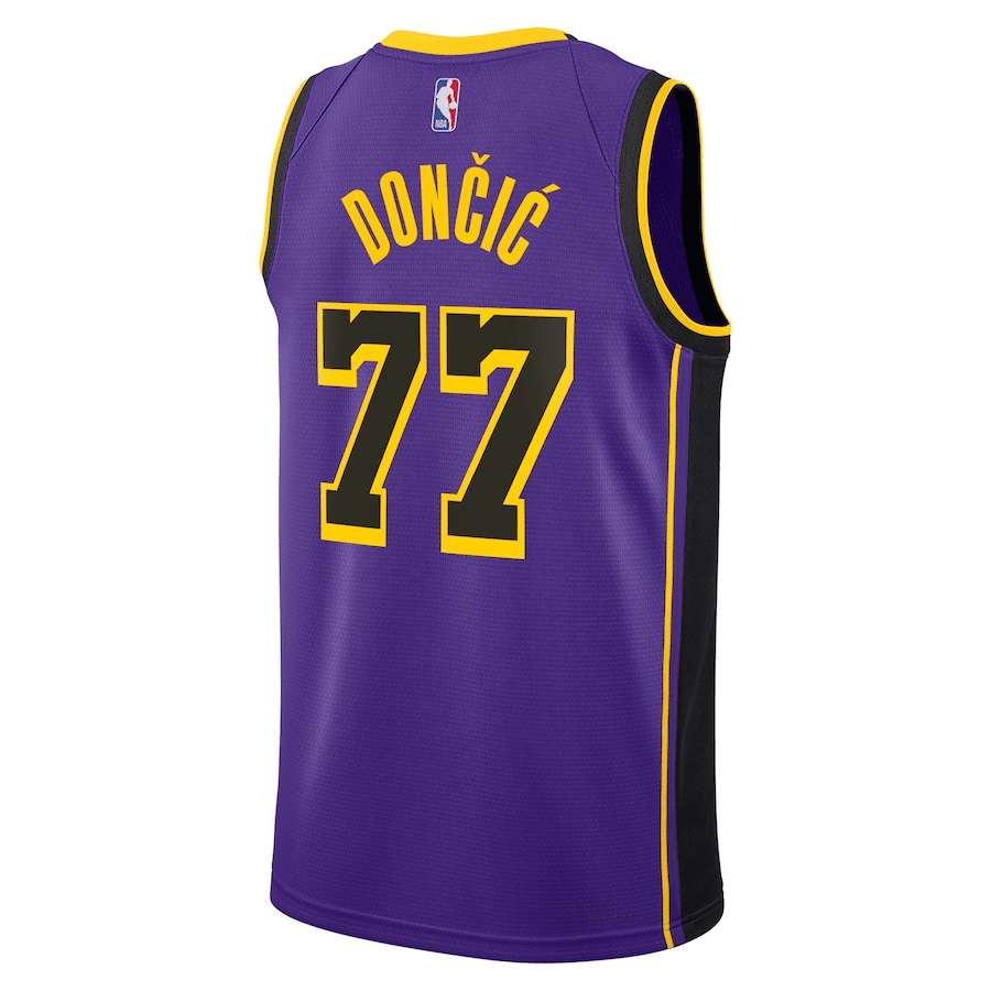 Regata NBA Nike Los Angeles Lakers nº 77 Luka Dončić Masculina - Roxo e Preto - Garcêz Sports